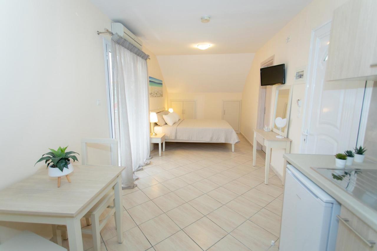 Tropical Apartments Парга Екстер'єр фото